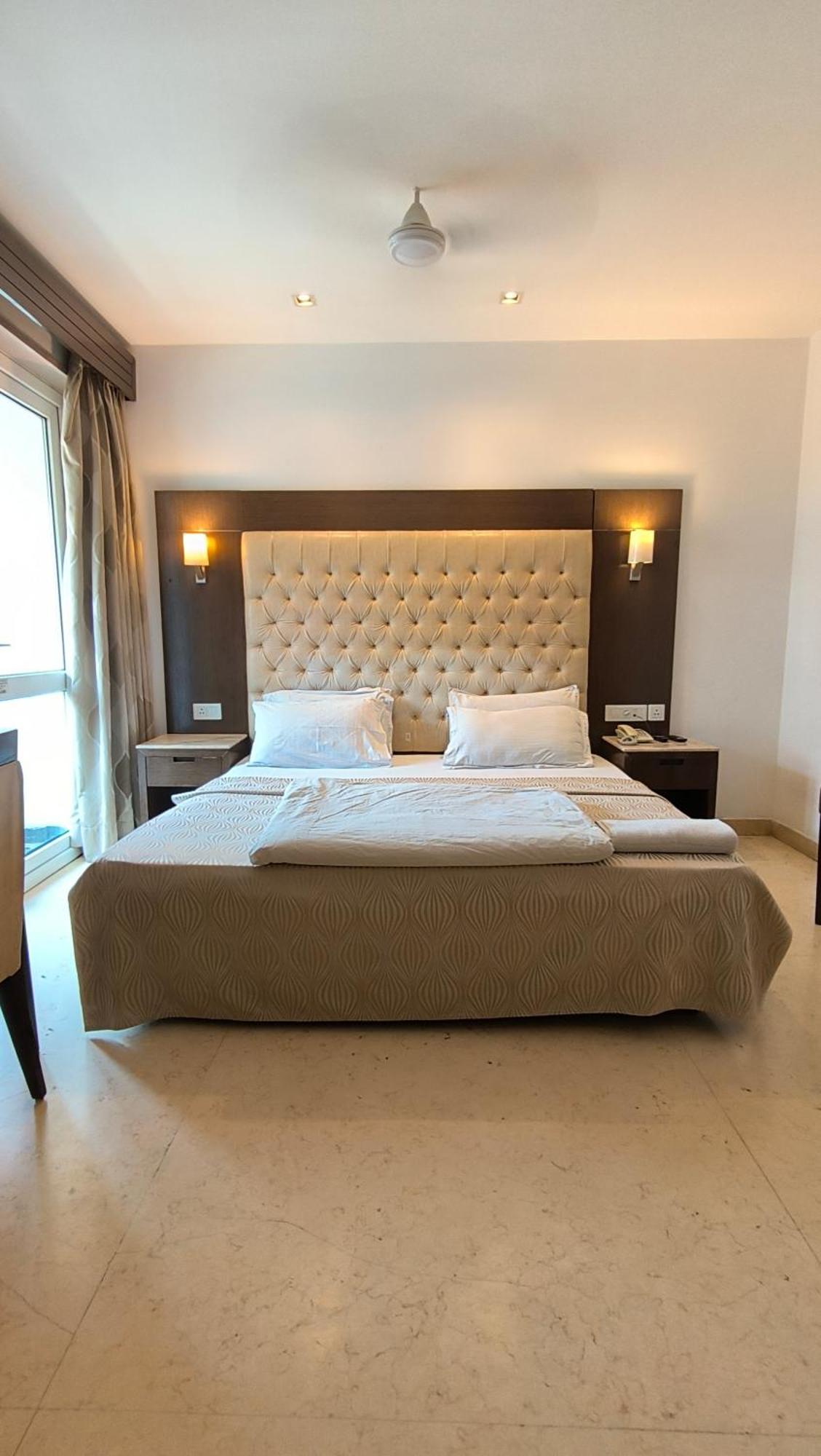 Metropolis Tourist Home Paharganj Nuova Delhi Esterno foto
